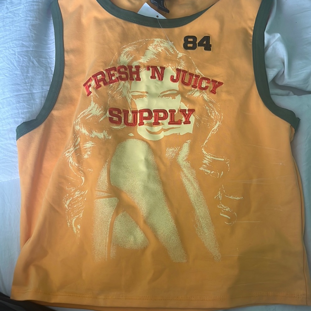 Forever 21 Graphic Logo Tank